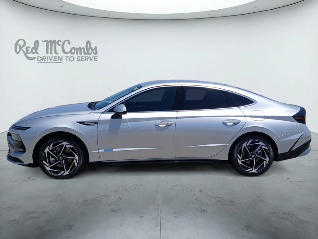 New 2026 Hyundai Sonata SEL FWD image 2