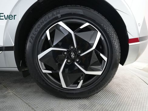 Used 2024 Hyundai Ioniq 5 Limited RWD image 9