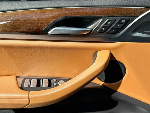 Certified 2023 BMW X4 xDrive30i w/ Premium Package image 18