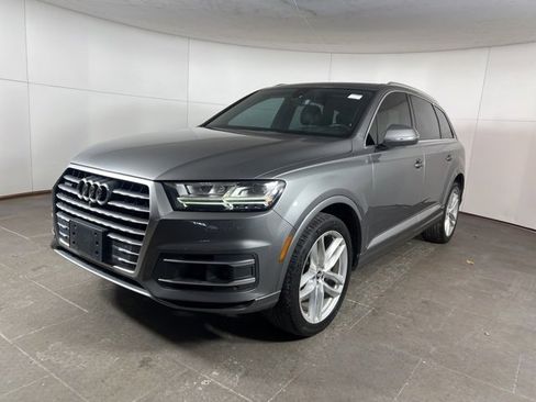 Used 2017 Audi Q7 3.0T Prestige image 3