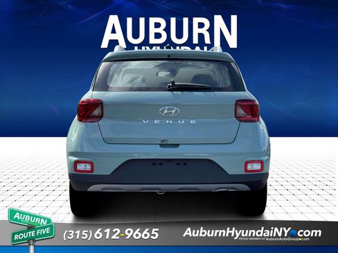 New 2026 Hyundai Venue SEL FWD image 6