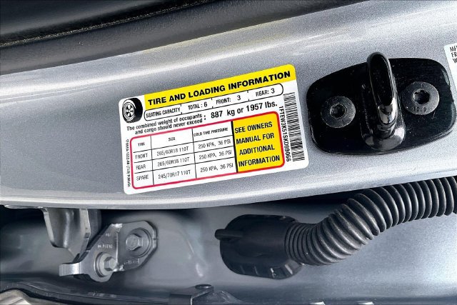 Certified 2025 Ford F150 XLT w/ Equipment Group 301A Standard RWD image 38