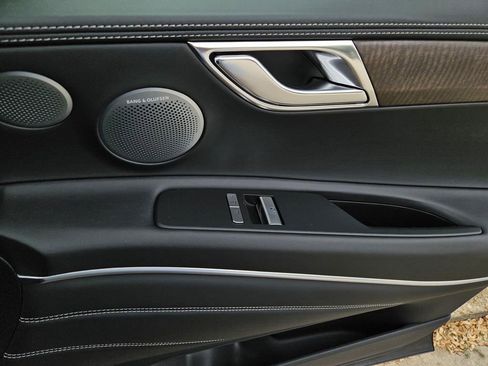 New 2026 Genesis GV80 2.5T Prestige image 11