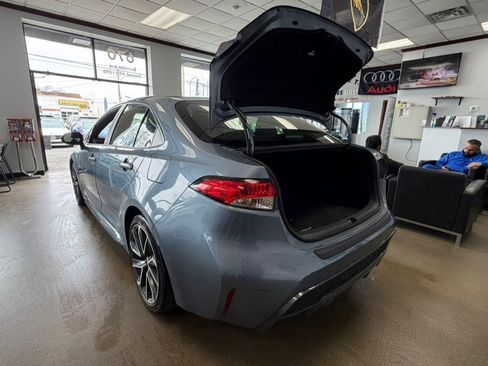 Used 2021 Toyota Corolla SE w/ Protection Package (TMS) image 18