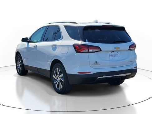 Certified 2024 Chevrolet Equinox Premier image 3