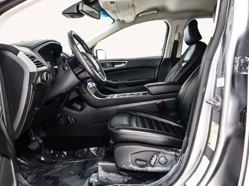 Used 2024 Ford Edge SEL image 13