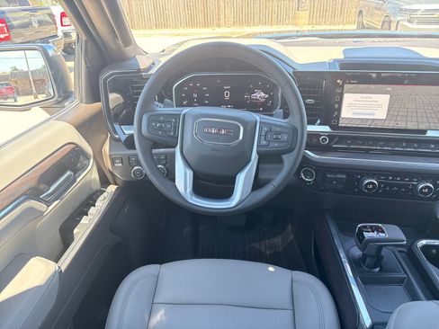 New 2026 GMC Sierra 1500 SLT w/ SLT Premium Plus Package AWD/4WD image 22