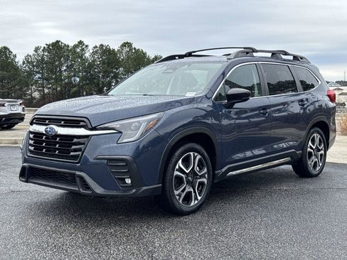 Used 2024 Subaru Ascent Limited w/ Technology Package image 5