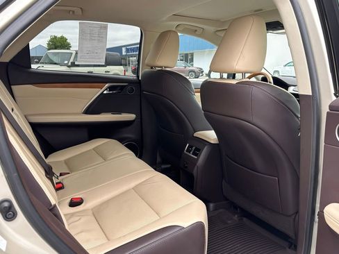 Used 2018 Lexus RX 350 FWD w/ Premium Package image 16