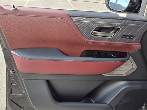 New 2026 INFINITI QX80 Autograph w/ Autograph Exterior Package image 9