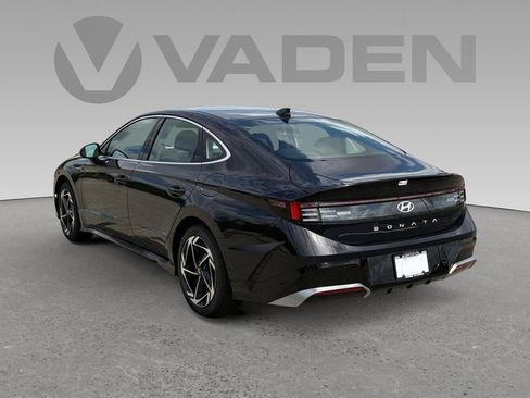 New 2026 Hyundai Sonata SEL FWD image 24