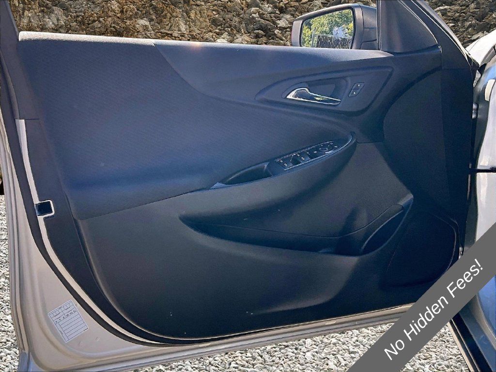 Used 2017 Chevrolet Malibu LS FWD image 19