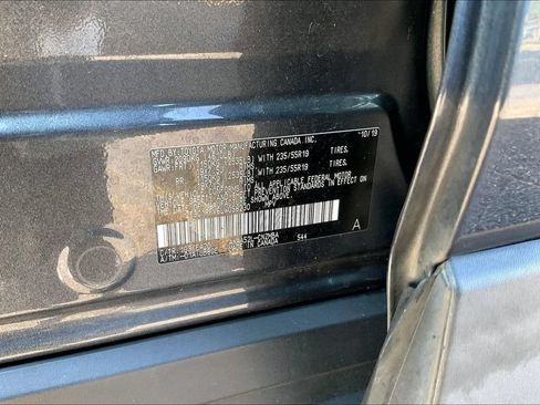 Used 2020 Toyota RAV4 XLE Premium FWD image 20