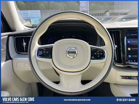 Certified 2023 Volvo XC60 T8 Plus image 12