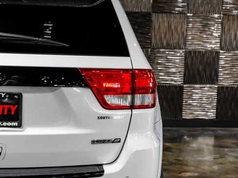 Used 2013 Jeep Grand Cherokee SRT8 image 43