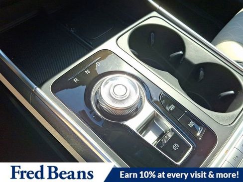 New 2026 Kia Carnival SX image 11