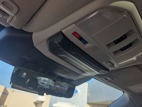 Used 2024 Subaru Ascent Touring AWD/4WD image 38