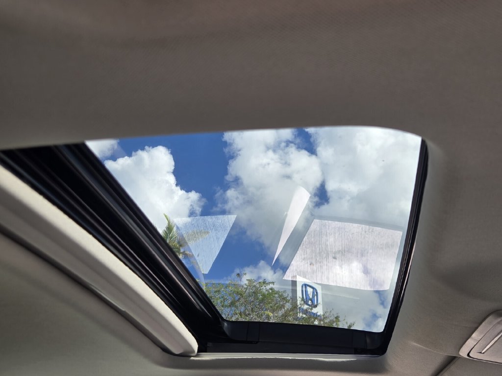 Certified 2024 Honda Accord EX image 17