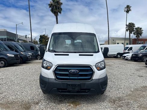Used 2022 Ford E-Transit 148 High Roof Extended RWD image 2