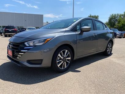 Used 2025 Nissan Versa SV w/ Trunk Package