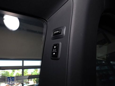 Used 2026 Rolls-Royce Cullinan Black Badge AWD/4WD image 27