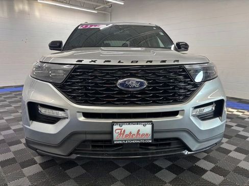 Used 2023 Ford Explorer ST-Line w/ Class IV Trailer Tow Package image 13