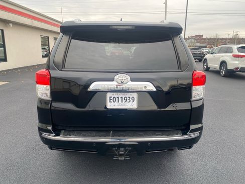 Used 2013 Toyota 4Runner Limited image 8