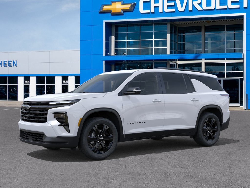 New 2027 Chevrolet Traverse LT w/ Midnight/Sport Edition FWD image 2