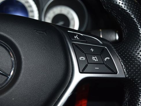 Used 2017 Mercedes-Benz E 400 Cabriolet image 10