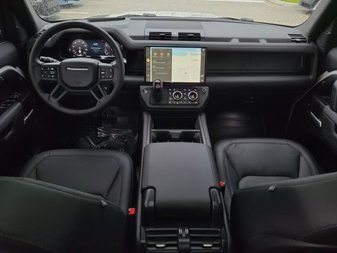Used 2026 Land Rover Defender 130 S AWD/4WD image 22