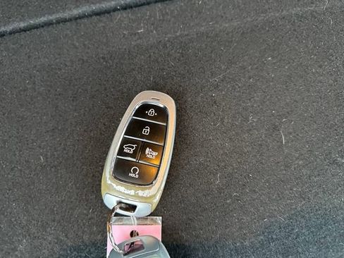 Certified 2023 Hyundai Santa Fe SEL image 40