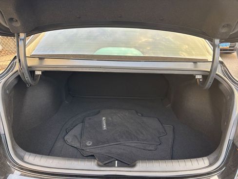 Used 2021 Hyundai Elantra SEL image 36