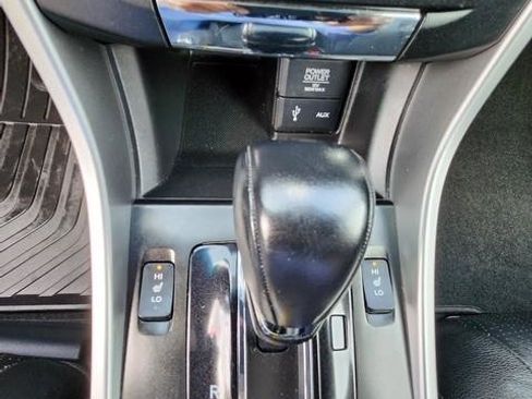 Used 2013 Honda Accord EX-L image 17