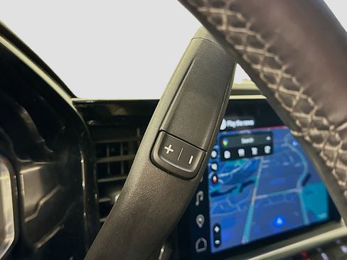 Used 2023 GMC Sierra 1500 Elevation image 25