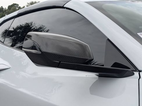 Used 2021 Chevrolet Corvette Stingray Premium Cpe w/ Z51 Performance Package RWD image 13