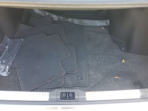 Used 2023 Lexus IS 350 F Sport image 8