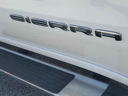 Used 2020 GMC Sierra 1500 SLT w/ SLT Premium Package image 10