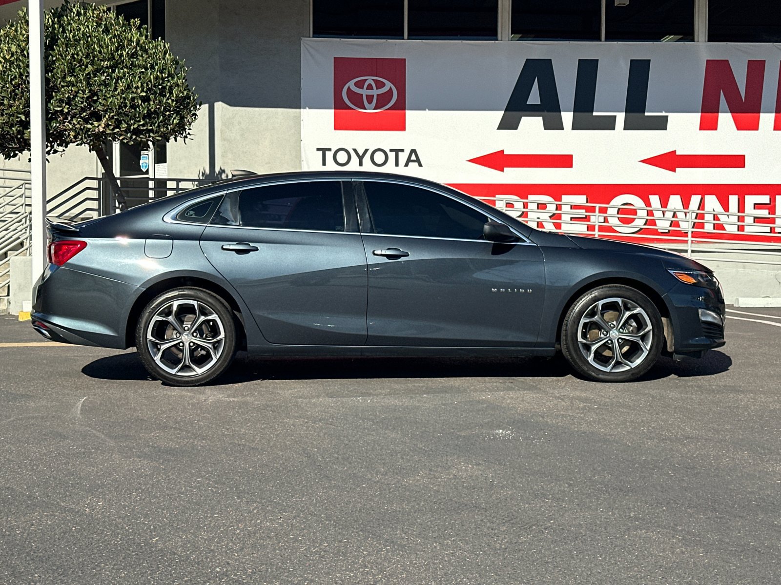 Used 2019 Chevrolet Malibu RS w/ LPO, Convenience Package 1 FWD image 6