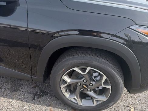 New 2026 Chevrolet Trax LT w/ LT Convenience Package image 4