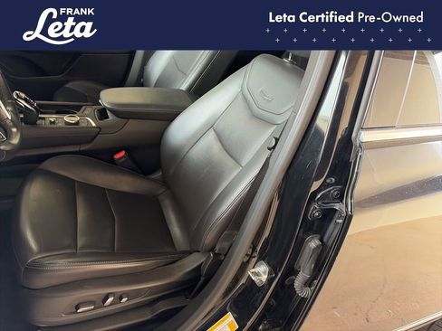 Used 2023 Cadillac XT5 Premium Luxury image 9