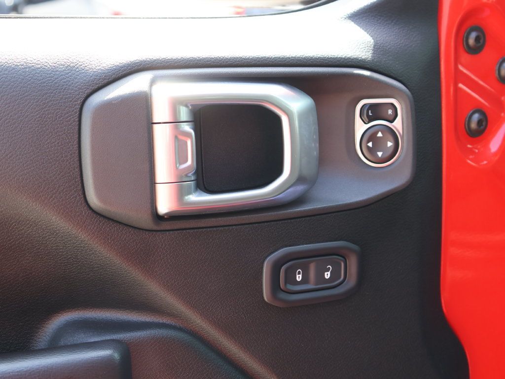 Used 2021 Jeep Wrangler Unlimited Rubicon AWD/4WD image 20