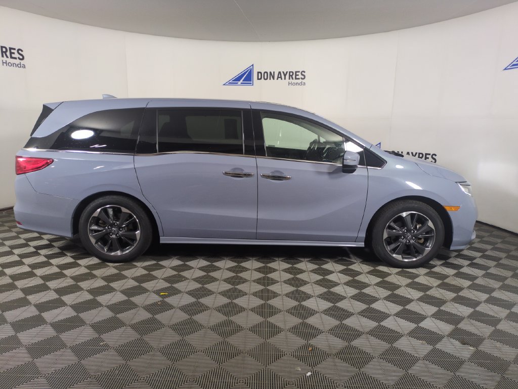 Certified 2023 Honda Odyssey Elite image 11