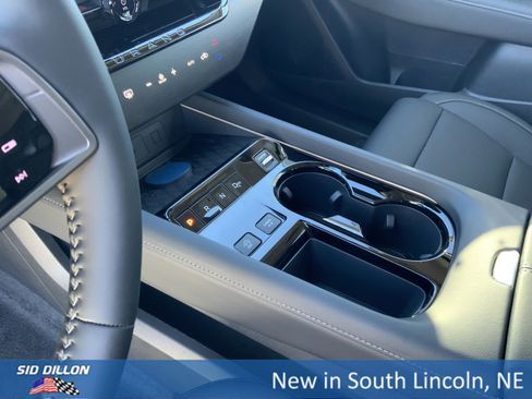 New 2026 Nissan Murano SL image 8