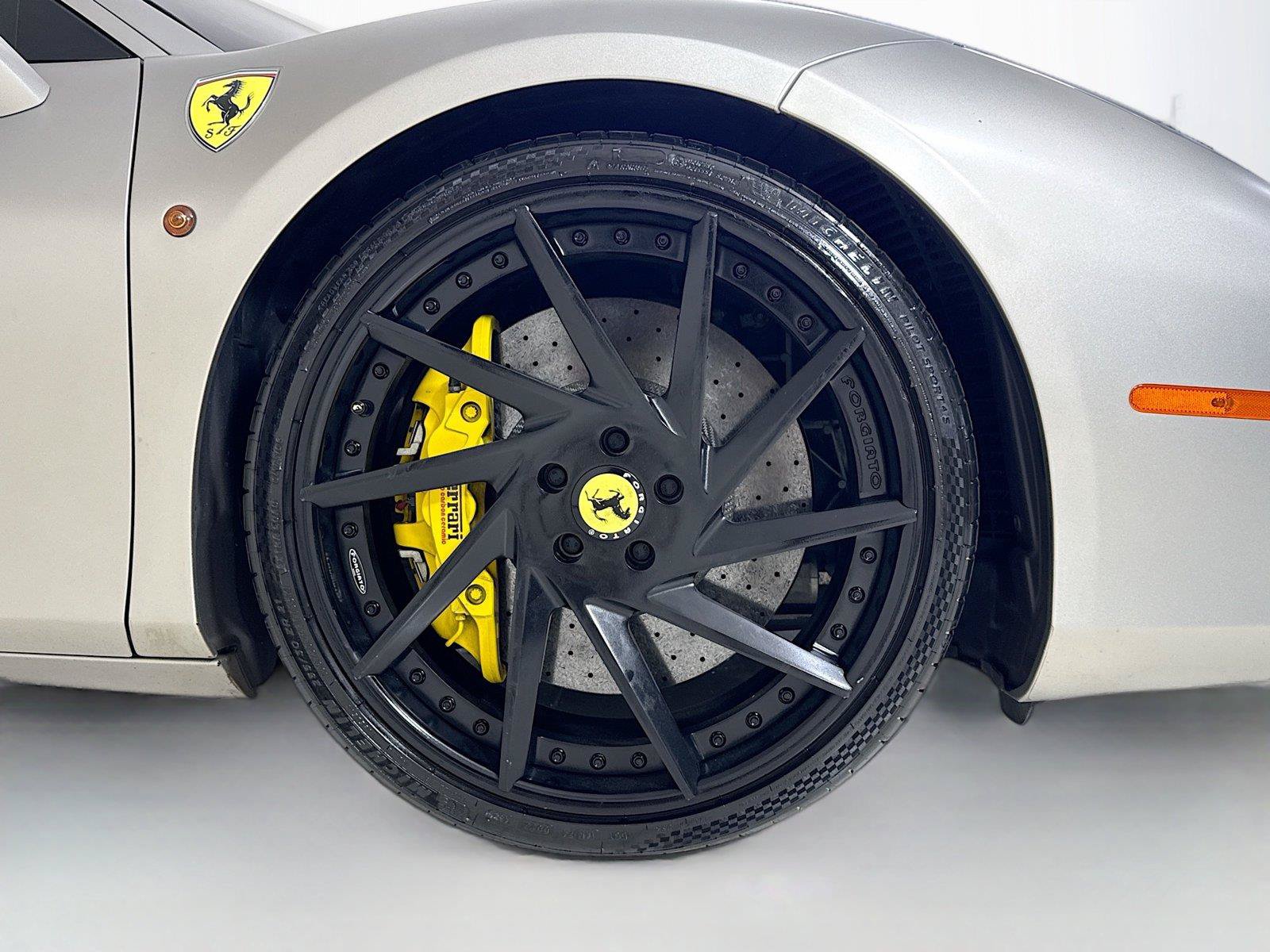 Used 2016 Ferrari 488 GTB RWD image 34