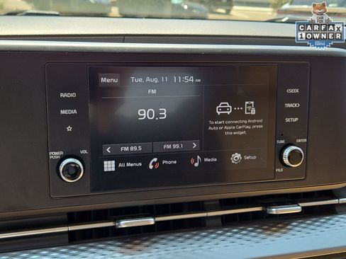 Used 2024 Kia Carnival LX FWD image 19
