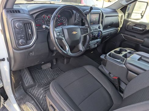Used 2022 Chevrolet Silverado 2500 LT w/ Convenience Package AWD/4WD image 15