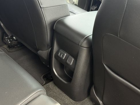 Used 2017 Chevrolet Colorado ZR2 AWD/4WD image 26