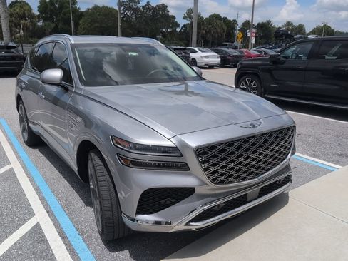 Certified 2025 Genesis GV80 3.5T Prestige AWD/4WD image 2