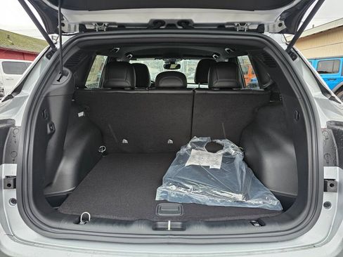 New 2026 Jeep Compass Limited image 16