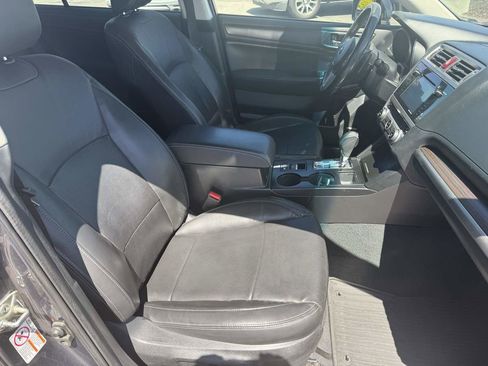 Used 2016 Subaru Legacy 2.5i Limited AWD/4WD image 21
